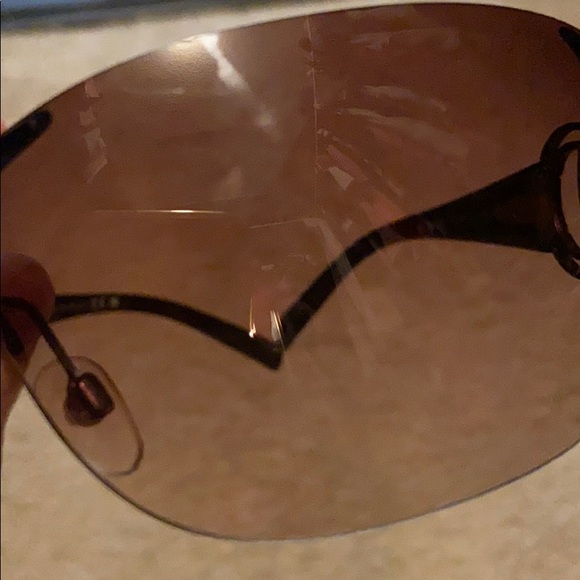 Chanel sunglasses - Picture 8 of 8